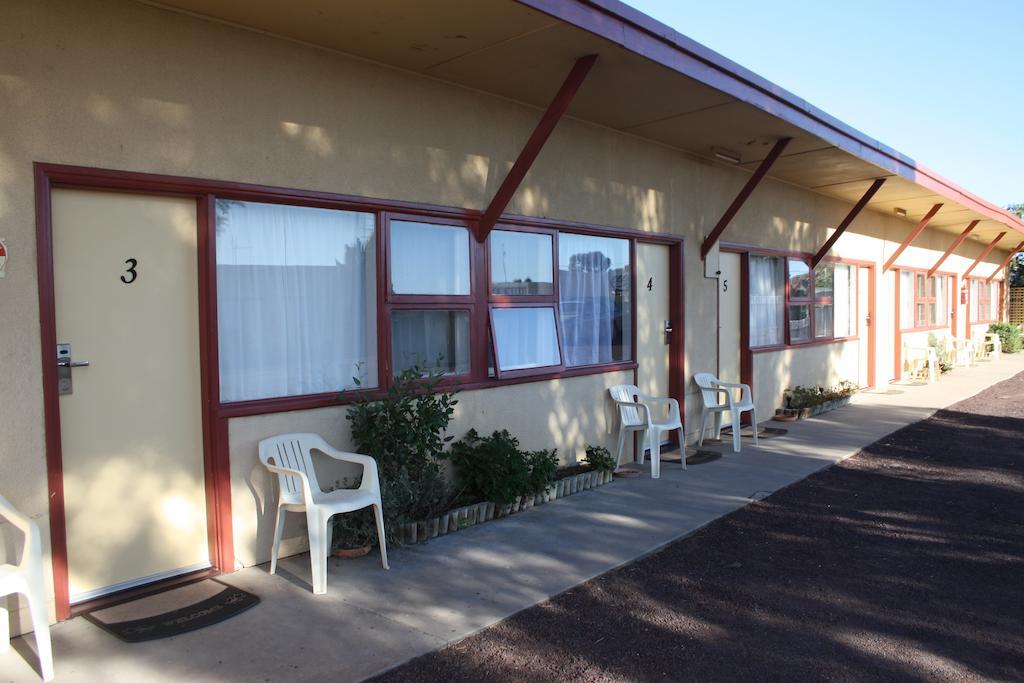 Nhill Oasis Motel Экстерьер фото